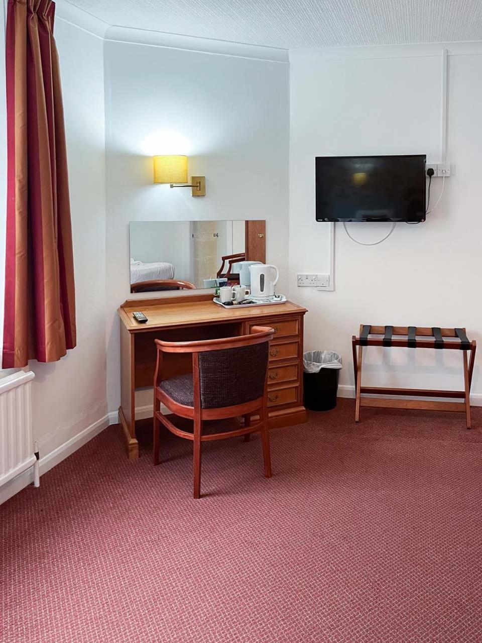 Oriel Hotel St Asaph Exteriér fotografie